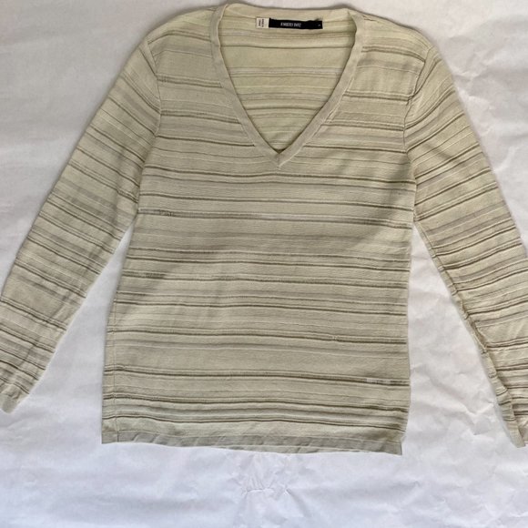 Kimberly Ovitz pale green sweater - Picture 9 of 13